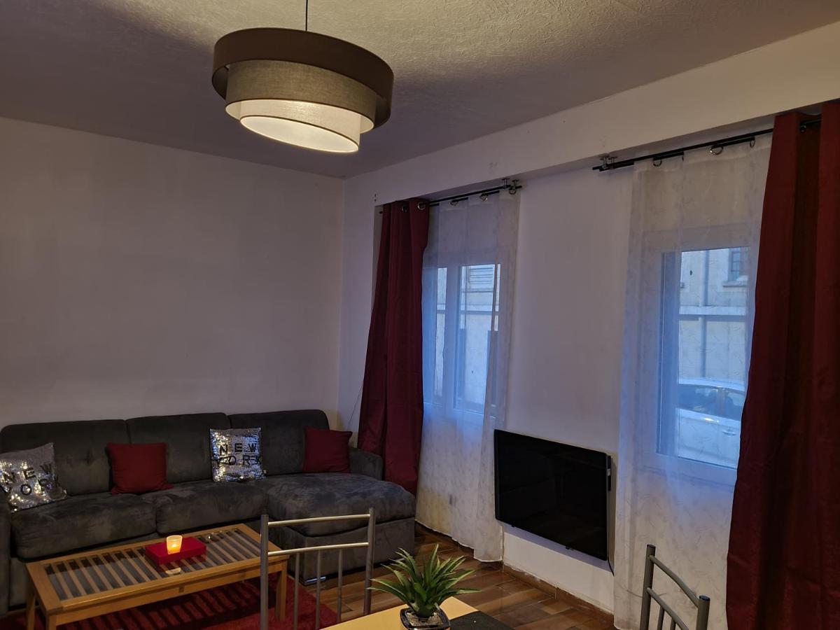 Appartement Chaleureux A 35Mn De Paris Corbeil-Essonnes Exterior photo